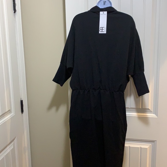 CLASSY BLACK DRESS - Picture 5 of 5